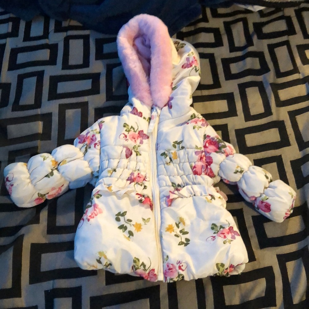 NWOT Rothschild 6/9 month winter coat